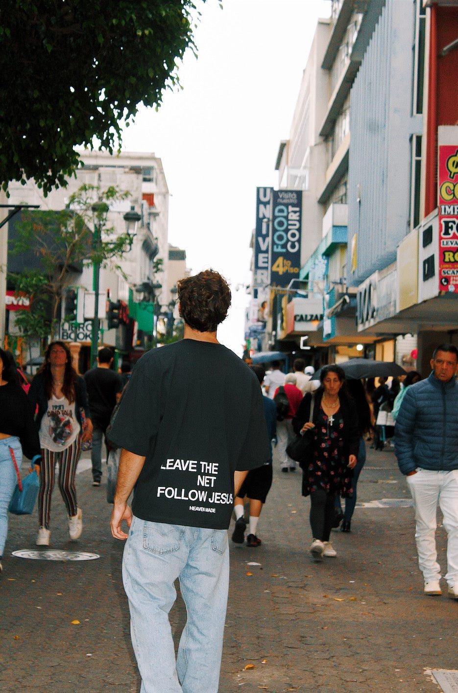 LEAVE THE NET, FOLLOW JESUS T-SHIRT